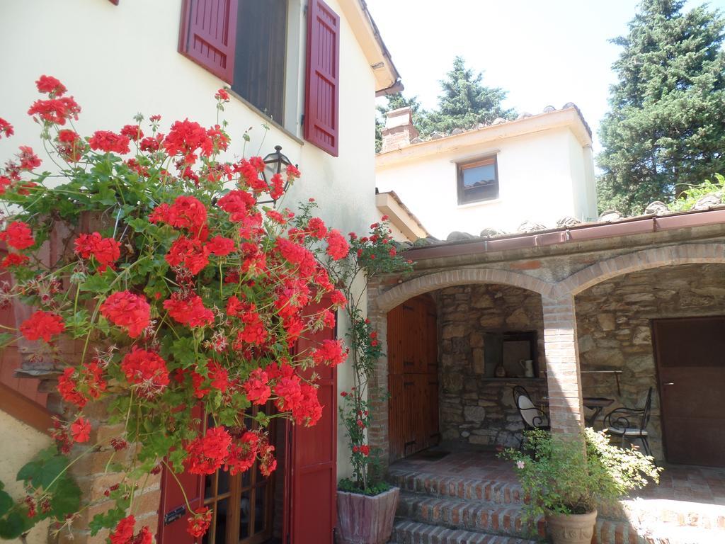 Villa San Rocco B&B 피옴비노 객실 사진