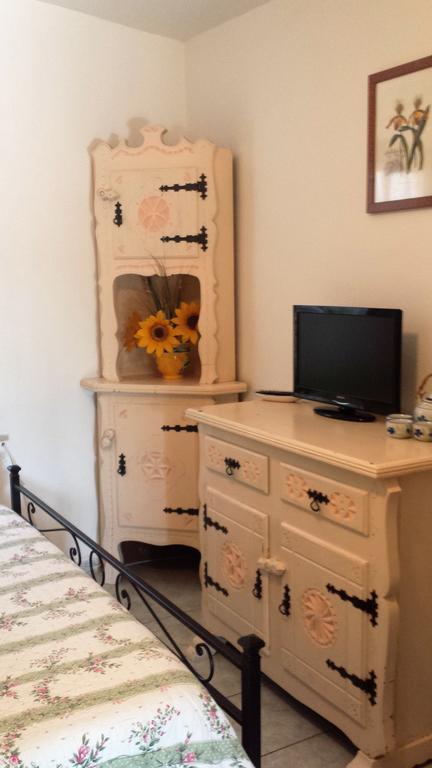 Villa San Rocco B&B 피옴비노 외부 사진